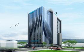 Bayfront Hotel Cebu Capitol Site